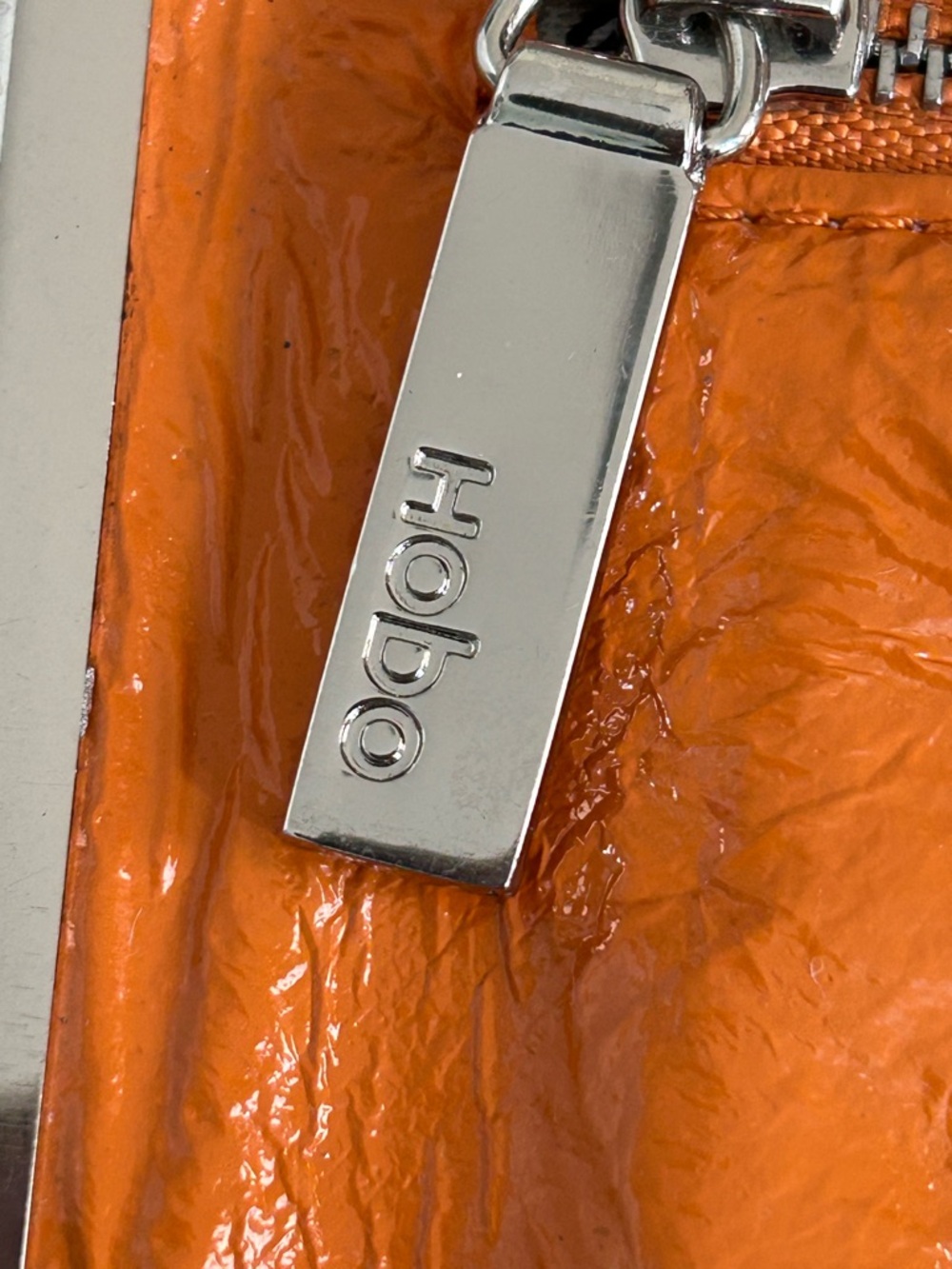 HOBO Lauren Orange Leather Clutch Wallet - Picture 8 of 9